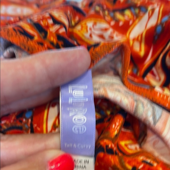 Vibrant Patterned Women's LuLaRoe TC Legginds Set - Picture 8 of 9